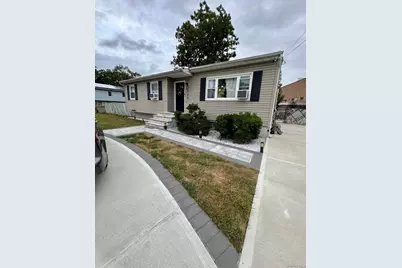 160 Pacific Street, Copiague, NY 11726 - Photo 1