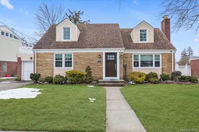 227 Concord Avenue, West Hempstead, NY 11552 - Photo 1