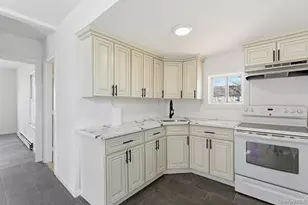 173 Ferndale Blvd, Islip, NY 11751 - Photo 6