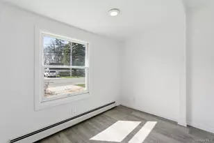 173 Ferndale Blvd, Islip, NY 11751 - Photo 4