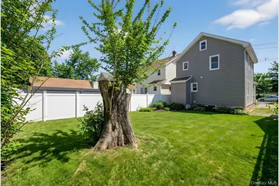 190-15 112th Avenue, Saint Albans, NY 11412 - Photo 16