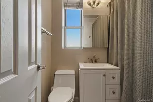 485 Bronx River Rd, Yonkers, NY 10704 - Photo 10