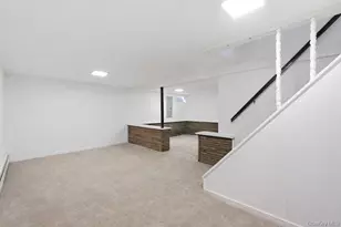 45 Meadowbrook Dr, Brentwood, NY 11717 - Photo 18