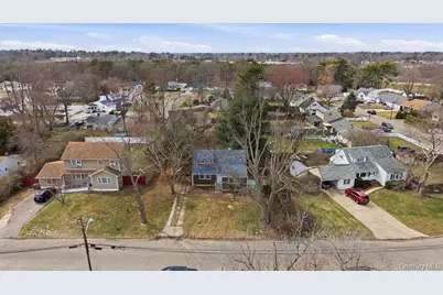 45 Meadowbrook Drive, Brentwood, NY 11717 - Photo 24