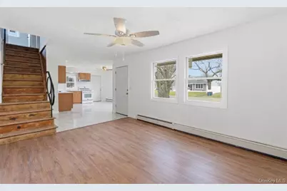 45 Meadowbrook Drive, Brentwood, NY 11717 - Photo 4