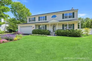 17 Jennifer Path, Westhampton Beach, NY 11978 - Photo 4