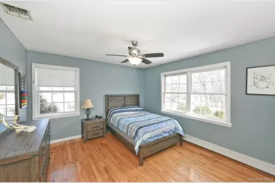 312 Cambon Avenue, Saint James, NY 11780 - Photo 18