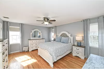 312 Cambon Avenue, Saint James, NY 11780 - Photo 14