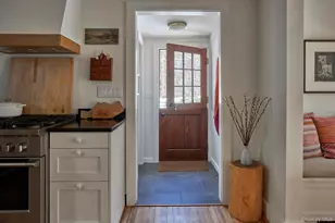 41 Grinnell St, Rhinecliff, NY 12574 - Photo 10