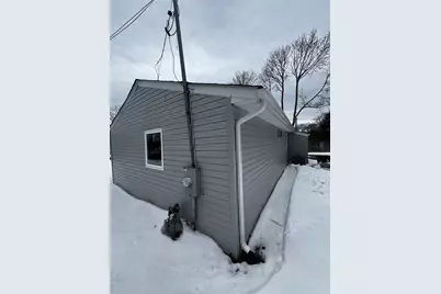 547 Taylor Avenue, Patchogue, NY 11772 - Photo 6