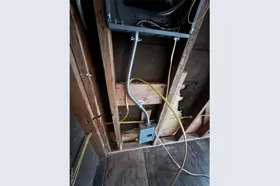 547 Taylor Avenue, Patchogue, NY 11772 - Photo 18