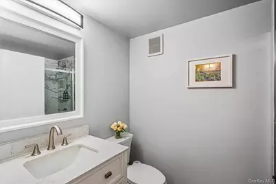 800 Willis Avenue #115, Albertson, NY 11507 - Photo 10