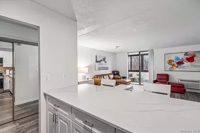 800 Willis Avenue #115, Albertson, NY 11507 - Photo 6