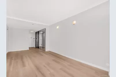 330 E 49th Street #1E, New York, NY 10017 - Photo 8