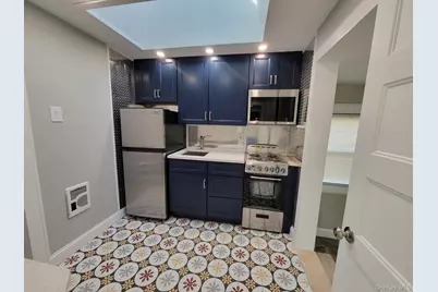 [Address not provided], Sayville, NY 11782 - Photo 4