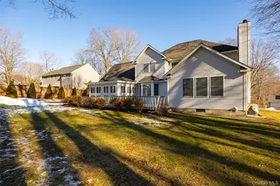 8 Toms Way, Poughkeepsie, NY 12603 - Photo 30