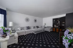 8 Toms Way, Poughkeepsie, NY 12603 - Photo 6