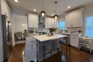 116 Winifred Dr, Merrick, NY 11566 - Photo 12