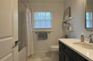 116 Winifred Dr, Merrick, NY 11566 - Photo 36