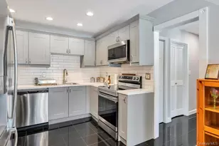 114 Birchwood Rd, Coram, NY 11727 - Photo 12