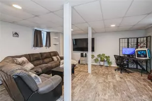 11 Olive St, Lake Grove, NY 11755 - Photo 18