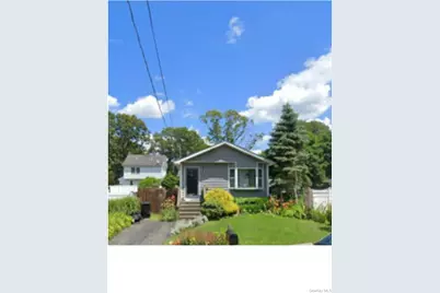 11 Olive Street, Lake Grove, NY 11755 - Photo 2