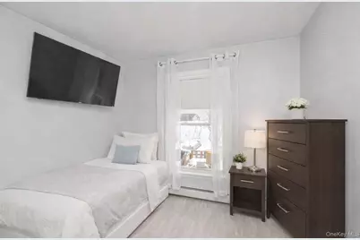 11 Olive Street, Lake Grove, NY 11755 - Photo 12