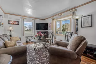 739 N Ascan St, Elmont, NY 11003 - Photo 6