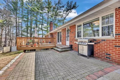 47 Willow Drive, Briarcliff Manor, NY 10510 - Photo 14