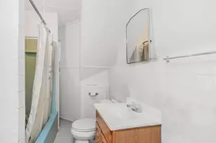 139-37 87th Rd, Briarwood, NY 11435 - Photo 16