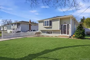 214 Ralph Ave, Babylon, NY 11702 - Photo 2