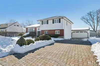 33 Fairlawn Lane, Centereach, NY 11720 - Photo 4