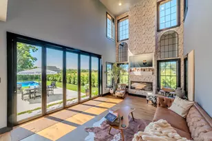 70 Arshamomaque Ave, Southold, NY 11971 - Photo 4