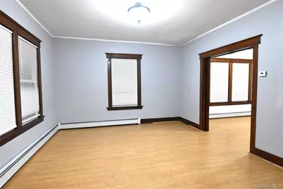 28 Roosevelt Avenue, Middletown, NY 10940 - Photo 8