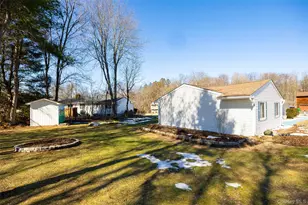 1 Mina Dr, Wappingers Falls, NY 12590 - Photo 4