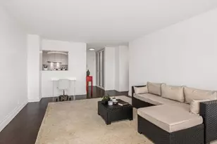 3671 Hudson Manor Terrace, Bronx, NY 10463 - Photo 4