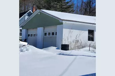 6218 State Route 42, Woodbourne, NY 12788 - Photo 4