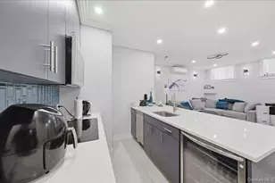 92 Elliott Ave, Yonkers, NY 10705 - Photo 4