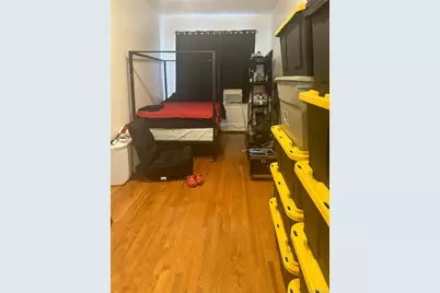 7004 Roosevelt Avenue, Jackson Heights, NY 11372 - Photo 4