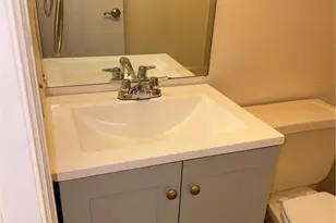 100 Hillside Dr, Middletown, NY 10941 - Photo 10