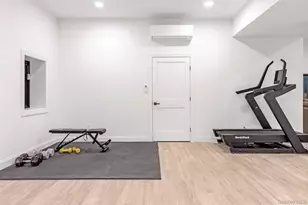 1745 Stars Rd, East Marion, NY 11939 - Photo 18