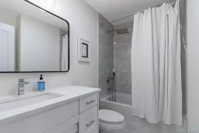 1745 Stars Road, East Marion, NY 11939 - Photo 22