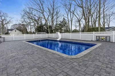 558 Gillette Avenue, Bayport, NY 11705 - Photo 36