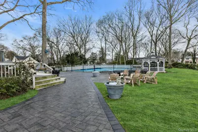 558 Gillette Avenue, Bayport, NY 11705 - Photo 32