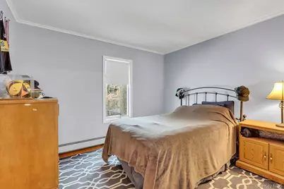 558 Gillette Avenue, Bayport, NY 11705 - Photo 22