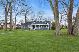 558 Gillette Ave, Bayport, NY 11705 - Photo 2