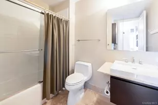 175 Huguenot St, New Rochelle, NY 10801 - Photo 16