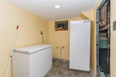 182-26 143rd Avenue, Springfield Gardens, NY 11413 - Photo 20