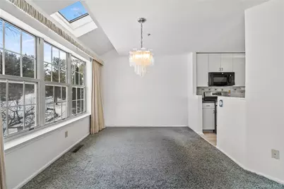 302 Pondside Drive, White Plains, NY 10607 - Photo 16