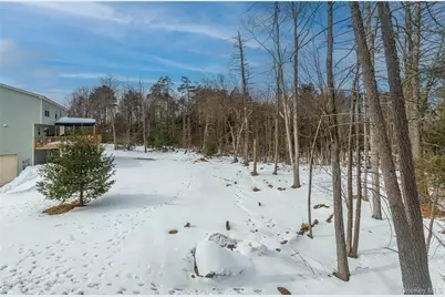 62 Bristol Circle, Rock Hill, NY 12775 - Photo 18